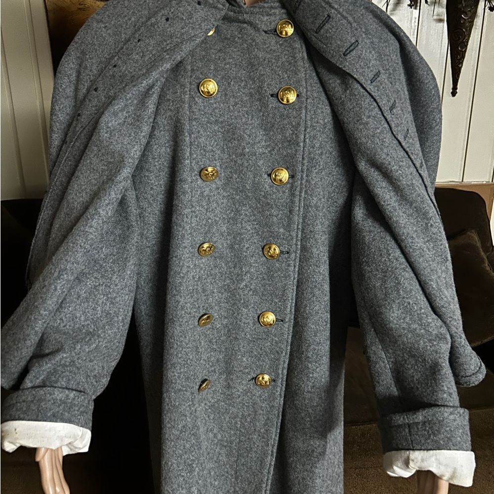 Quartermaster Shop ~ Usa ~ Gray Cape Coat W/Gold Buttons Civil War Wool Coat View 6